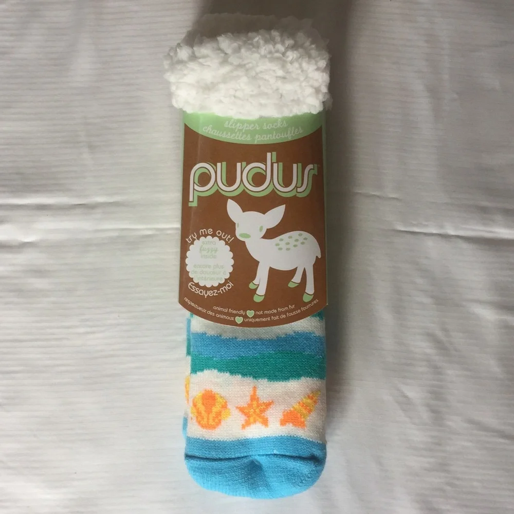 Pudus Slipper Socks w/ seashell detail: NEW - Picture 1 of 5